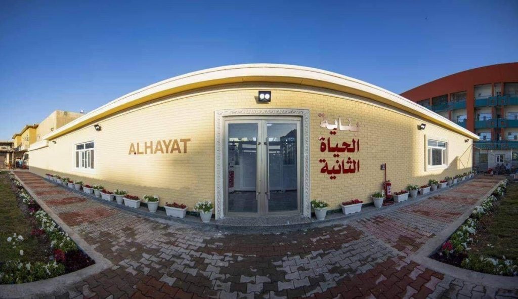 خلية الإعلام الحكومي: وزارة الصحة تطمئن المواطنين بجهوزية ملاكاتها لاستقبال المصابين وتخصص أرقام ساخنة تعمل على مدار الساعة